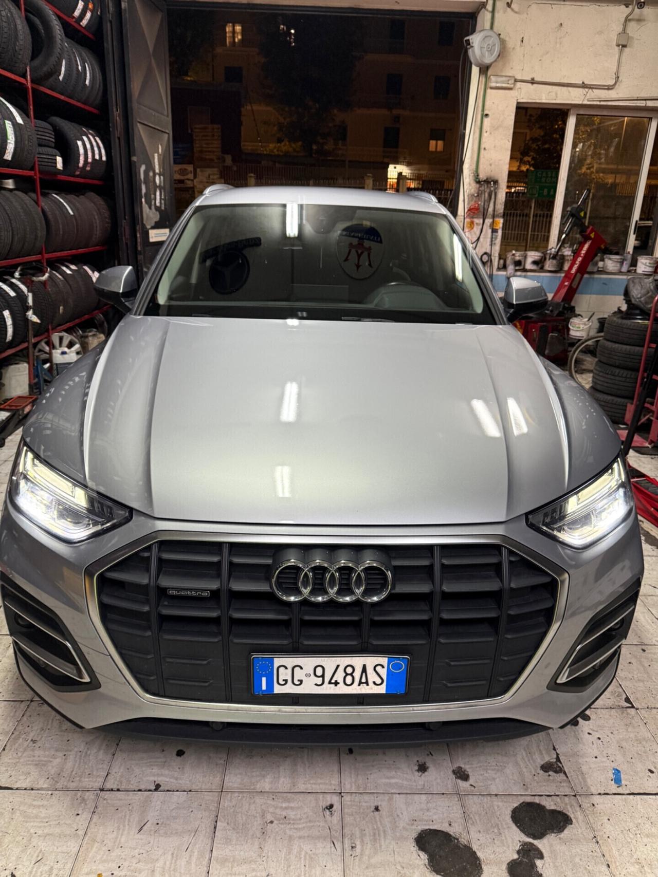 Audi Q5 40 TDI 204 CV quattro S tronic Business Advanced