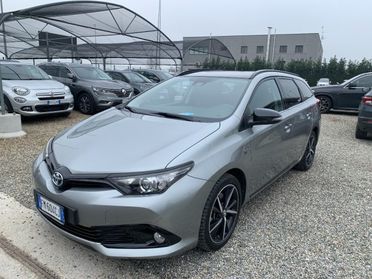 TOYOTA Auris Touring Sports 1.8 Hybrid BLACK EDITION