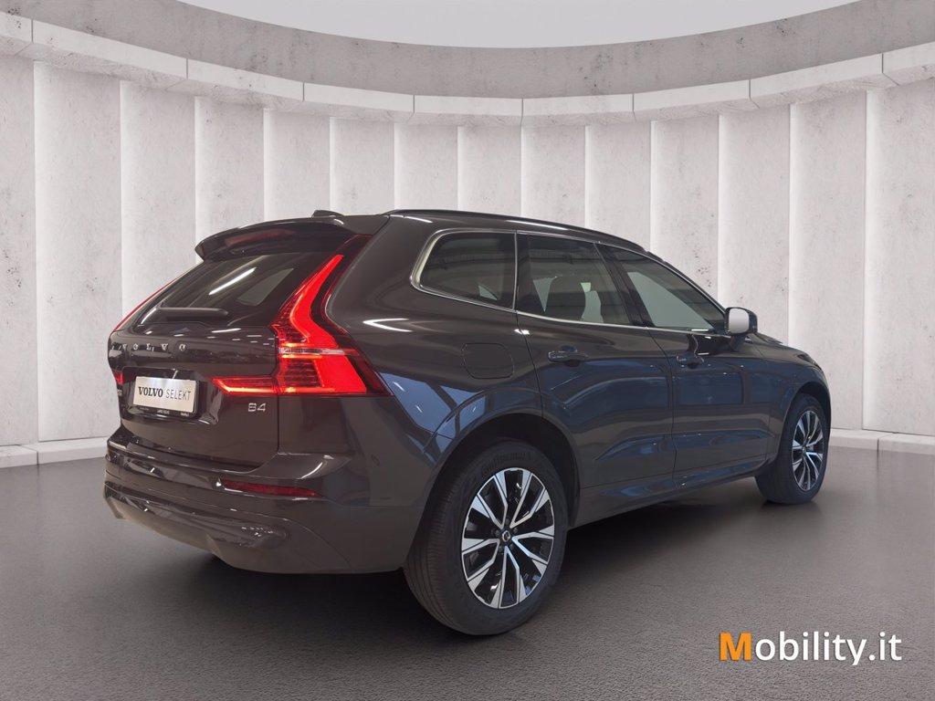 VOLVO XC60 2.0 b4 Core auto del 2024