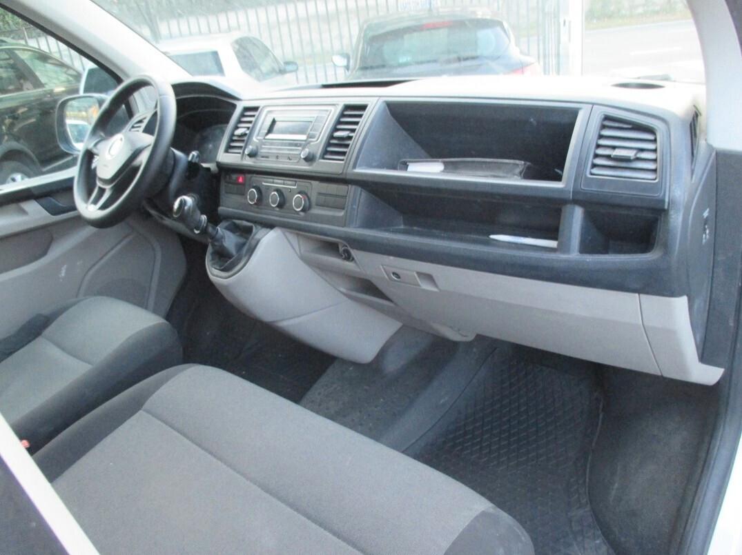 Volkswagen Transporter 2.0 TDI 102 CV 3 POSTI