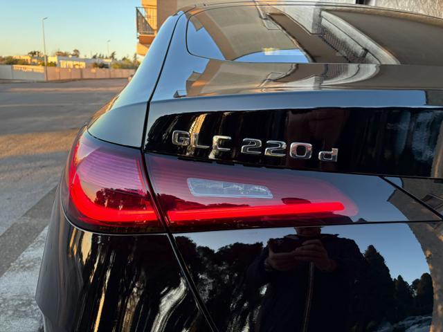 MERCEDES-BENZ GLC 220 d 4Matic Mild hybrid Coupé AMG Line Premium.