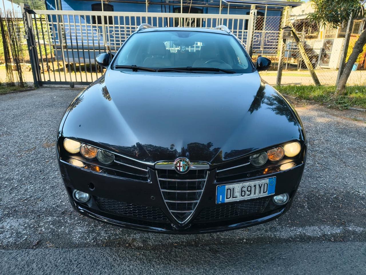 Alfa Romeo 159 1.9 jtd con modifiche