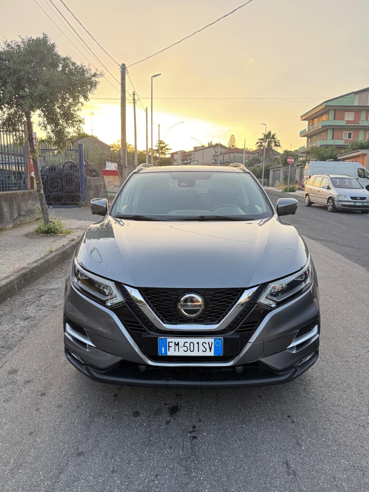 Nissan Qashqai 1.5 dCi Tekna tetto panoramico