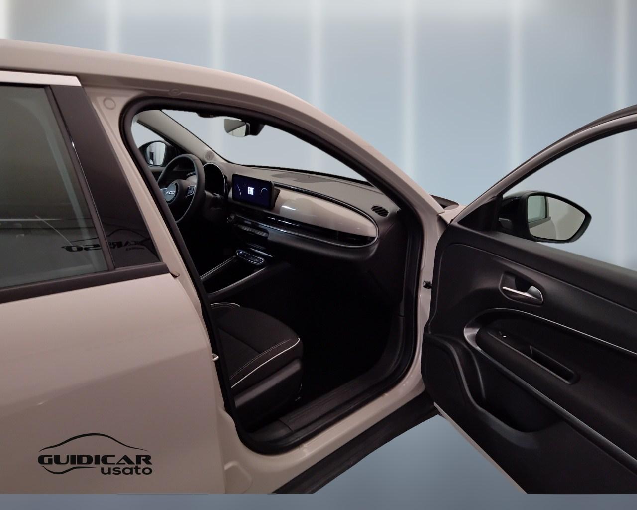 FIAT 600 IV 2023 - 600 1.2 hybrid Pop 145cv auto