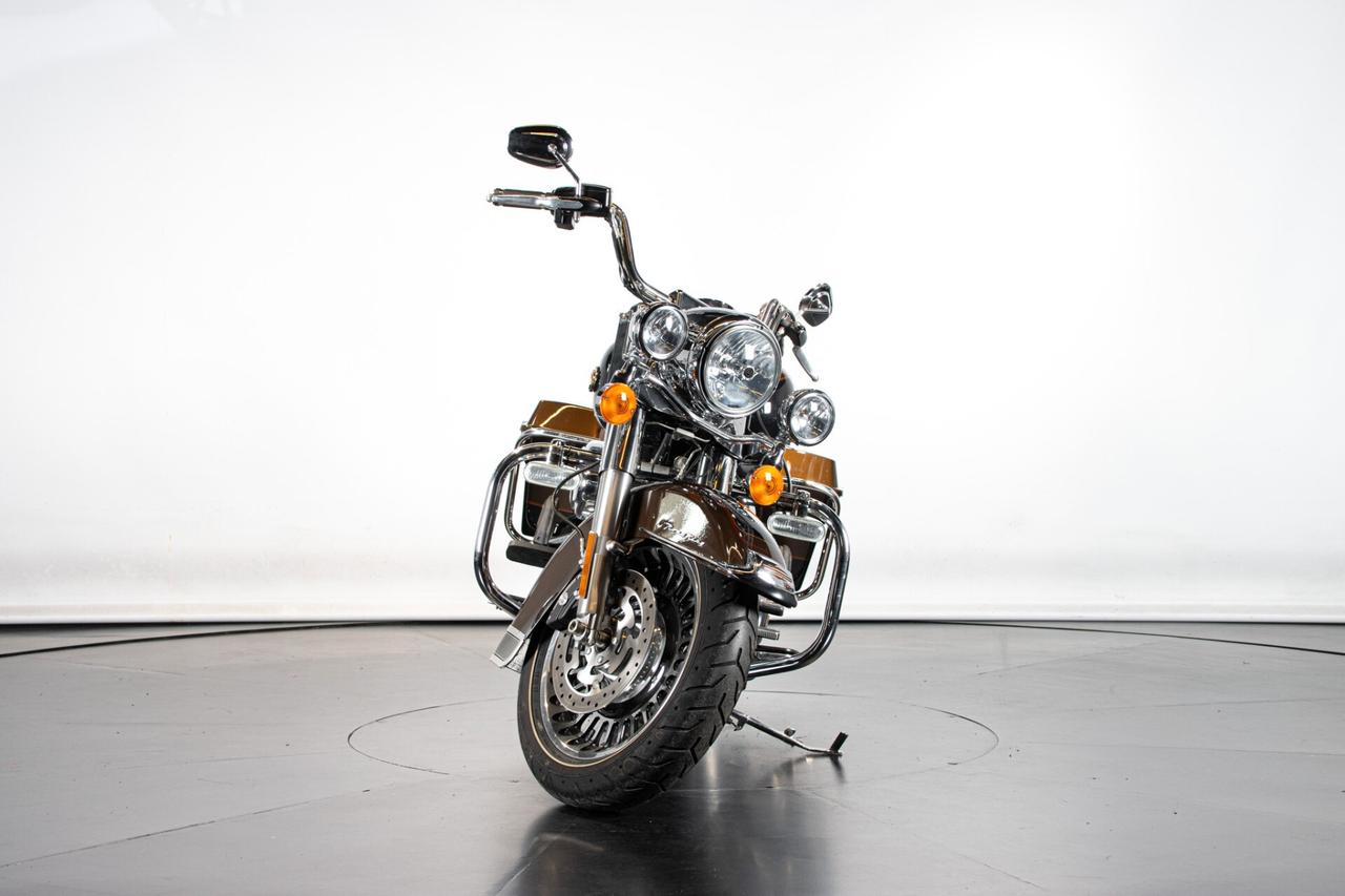 Harley-davidson Road King C.V.O. 110TH° ANNIVERSARY - 2013