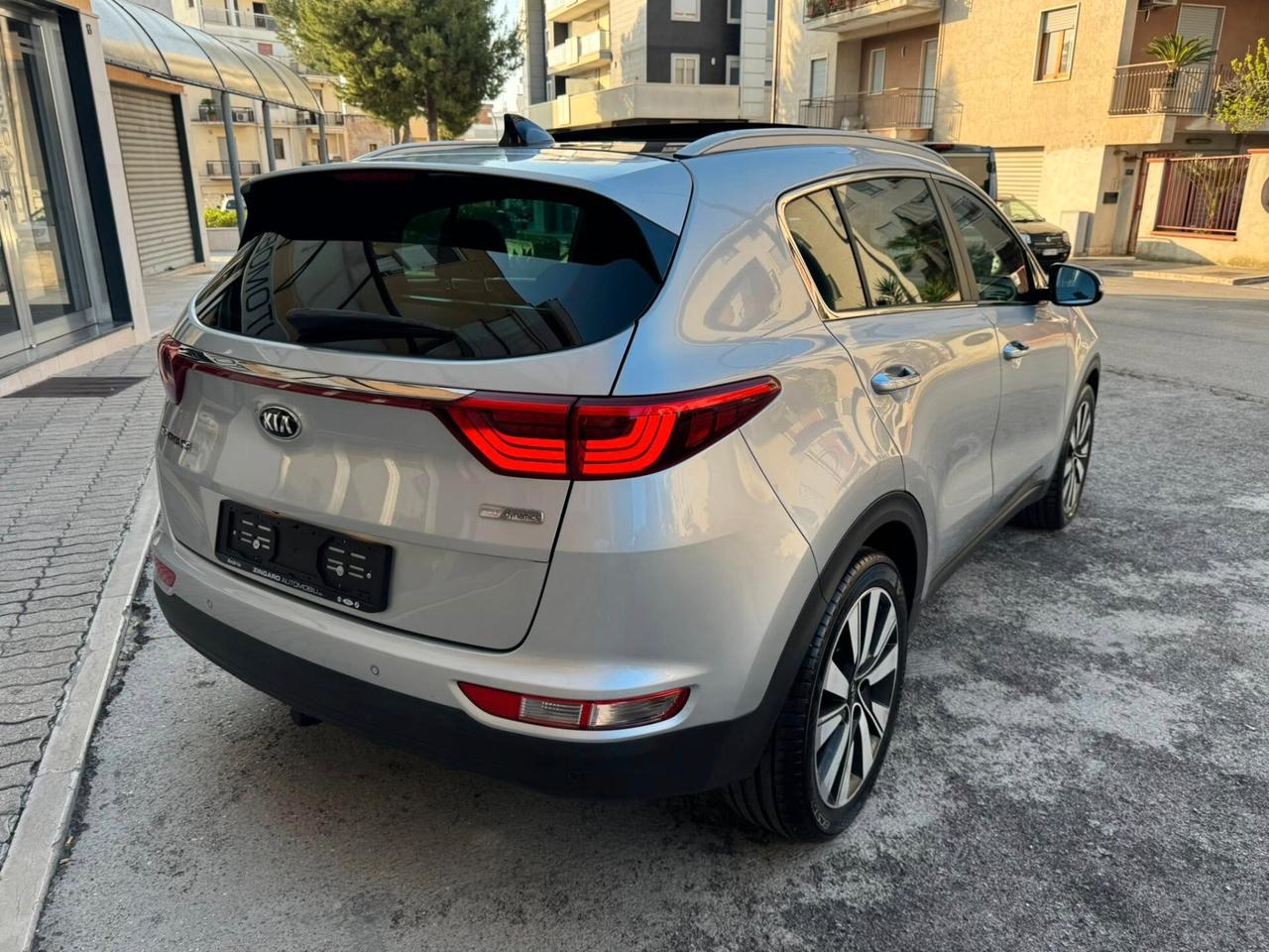 KIA SPORTGAE 1.7 CRDI 115 CV TETTO NAVI RETROCAMERA
