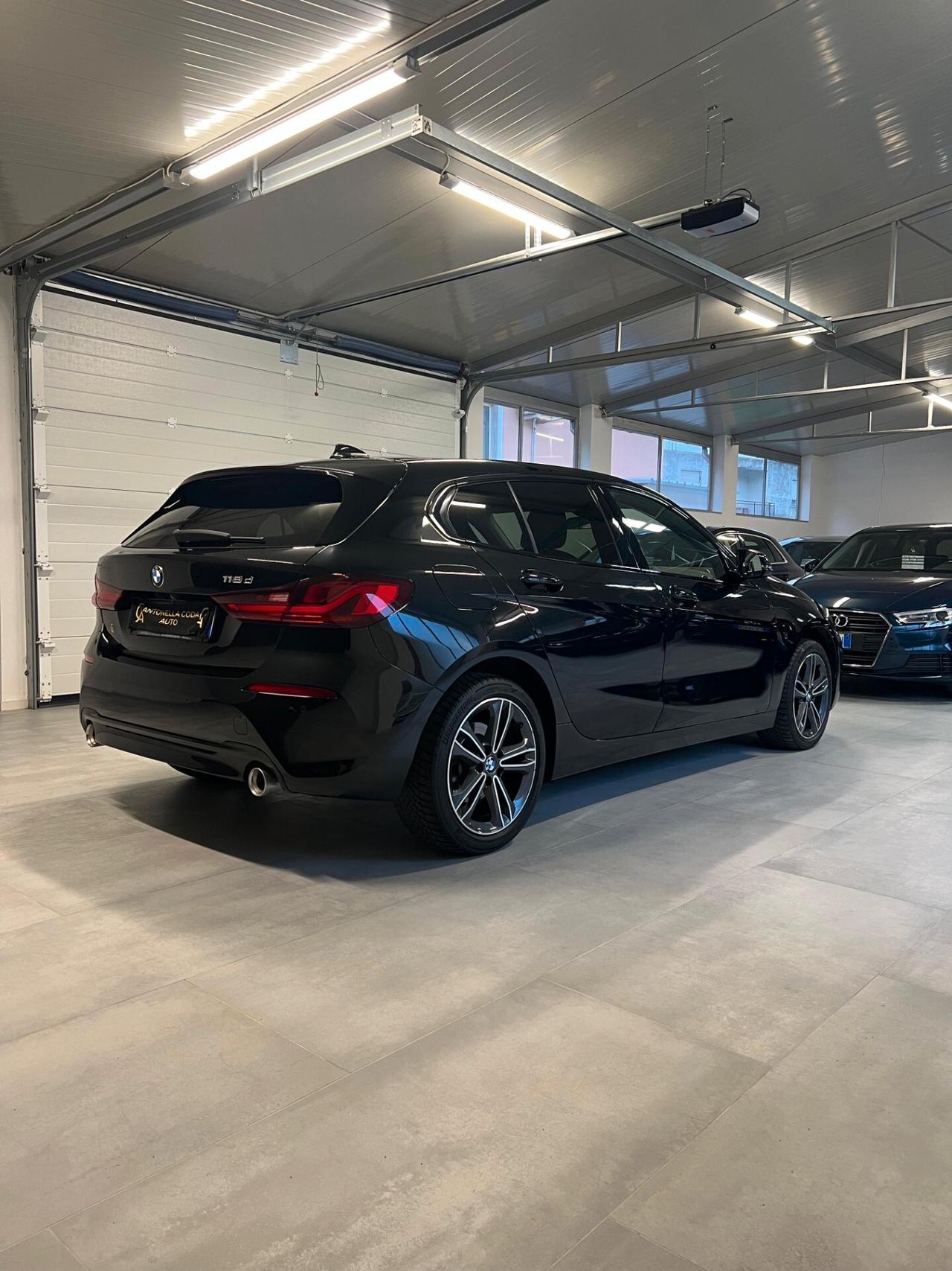 Bmw 118 118d 5p. Msport