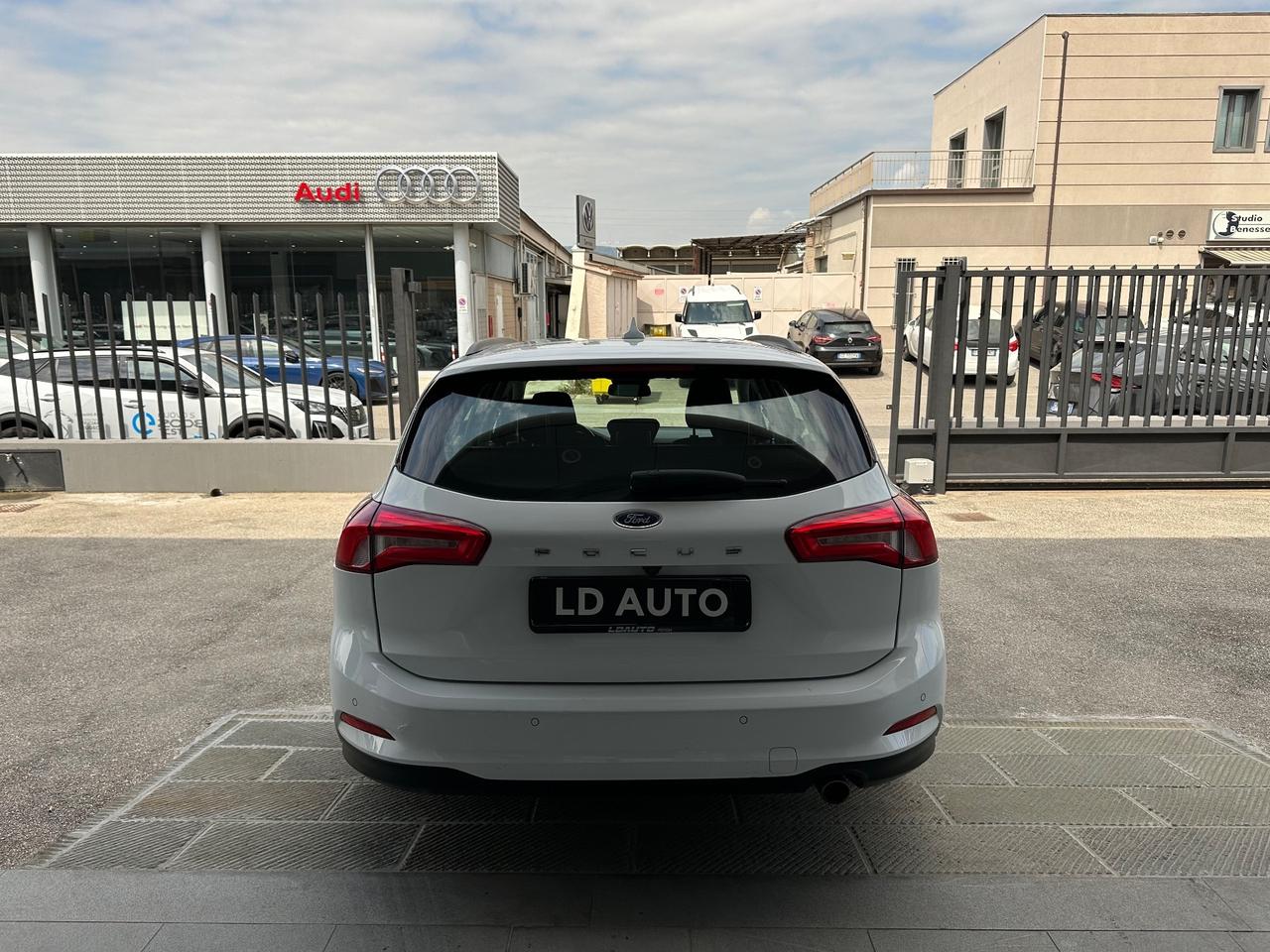 Ford Focus 1.5 EcoBlue 120 CV automatico SW Business