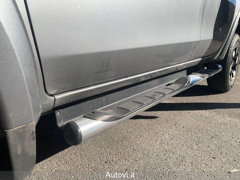 Mitsubishi L200 L200 2.4 DI-D/154CV Double Cab Intense (PROMO)