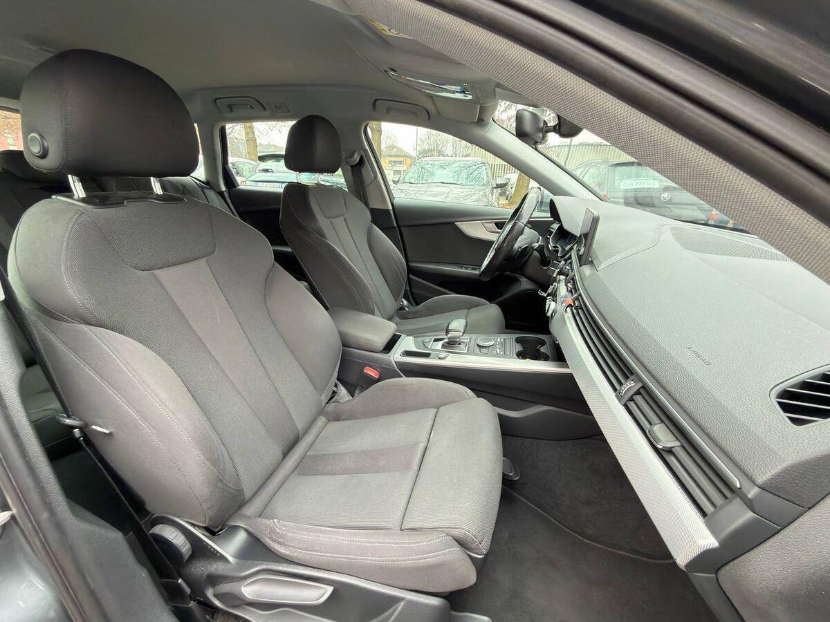 Audi A4 Avant 40 2.0 tdi S line edition 190cv s-tronic