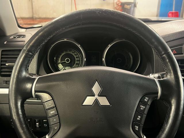 Mitsubishi Pajero Pajero 3p 3.2 CR Instyle auto