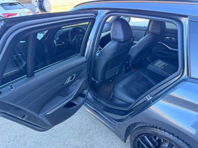 BMW 320 d xDrive Touring Msport 4x4 Virtual Cockpit M-spor
