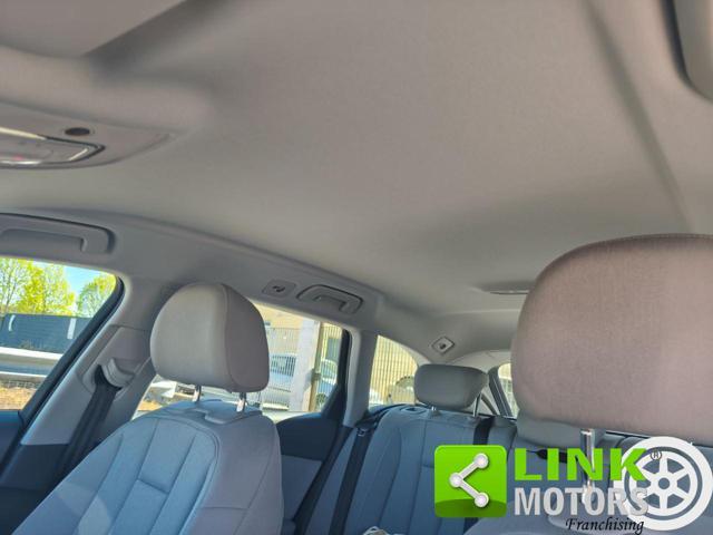 AUDI A4 Avant 30 TDI S tronic Business