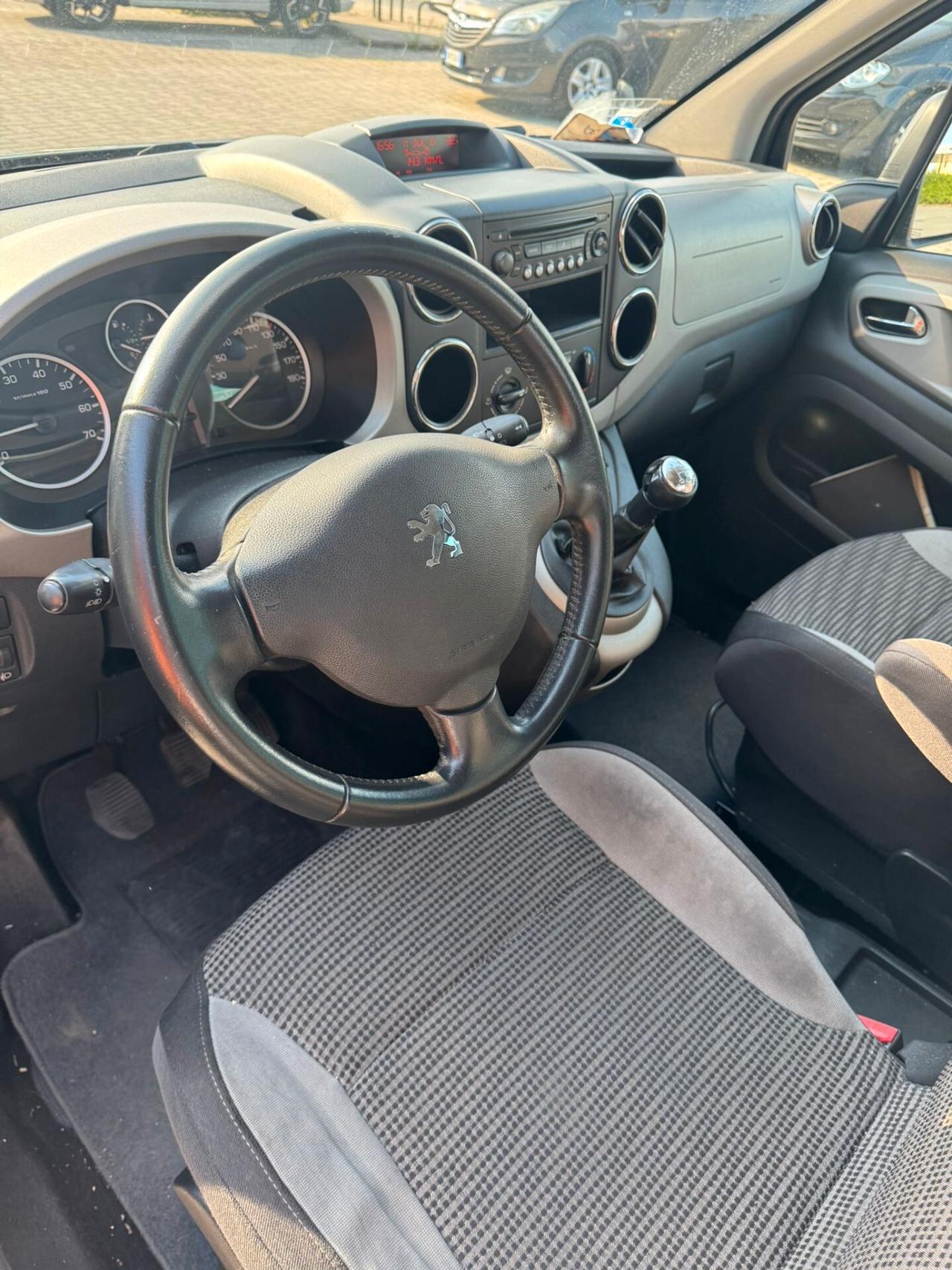 Peugeot Partner Tepee 1.6 HDi 90CV Outdoor - OK NEOPANTENTATO