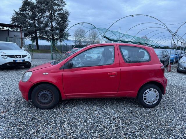 Toyota Yaris 1.0i 16V cat 3 porte Sol