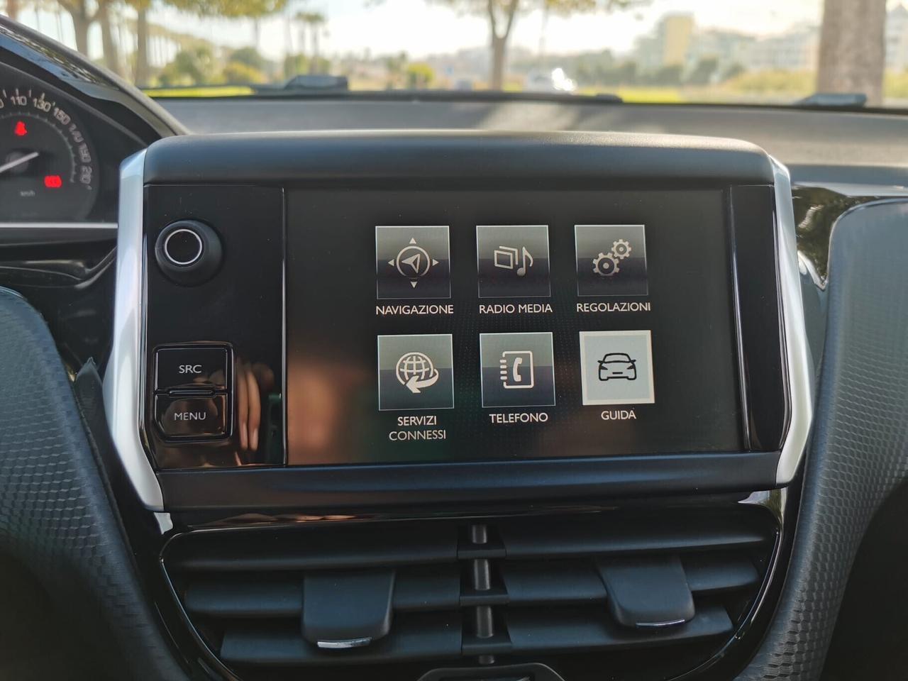 Peugeot 208 BlueHDi 100 5 porte Allure 11/2015