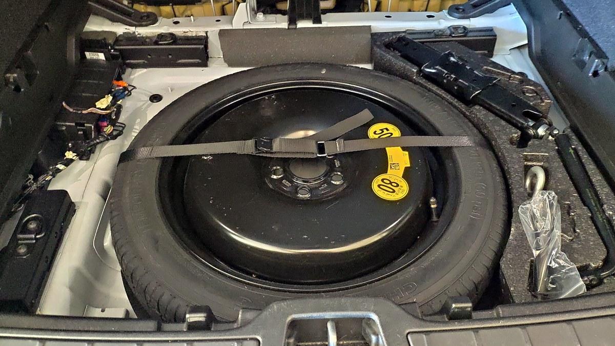 VOLVO Xc40 T2 Geartronic Momentum Pro N-1