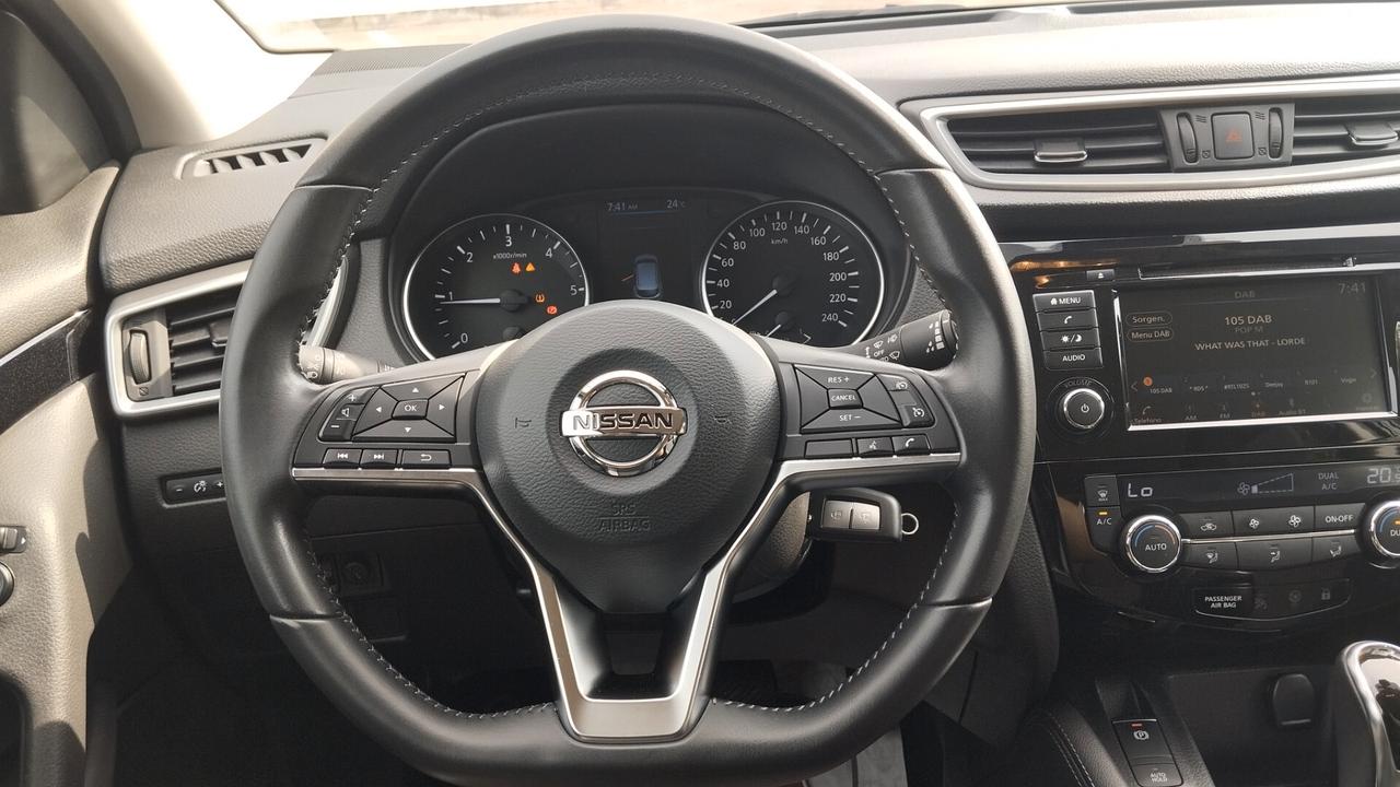 NISSAN QASHQAI 1.5 DCI-AUTO-RETROC-GARANZIA FULL