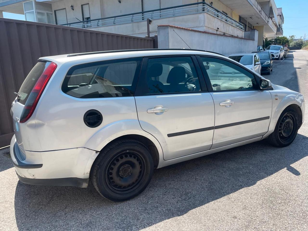 Ford Focus SW 1.6 TDCi (90CV)