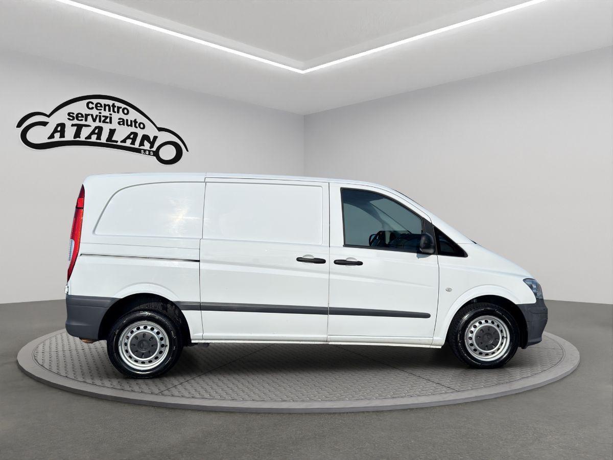 MERCEDES-BENZ Vito - 2.2 CDI 136CV AUTOCARRO 3 POSTI