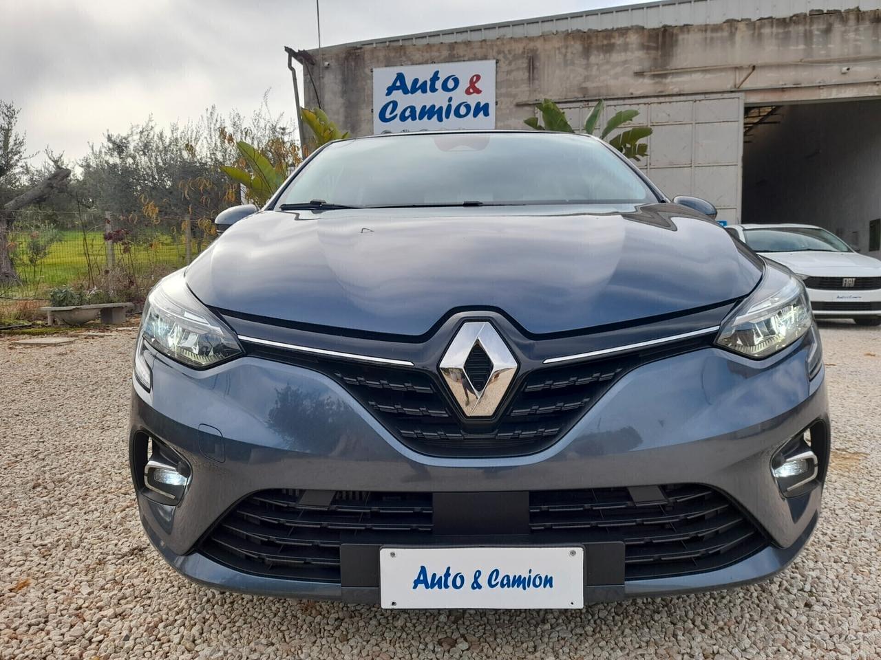 Renault Clio TCe 90 CV ok neopatentati anno 2022