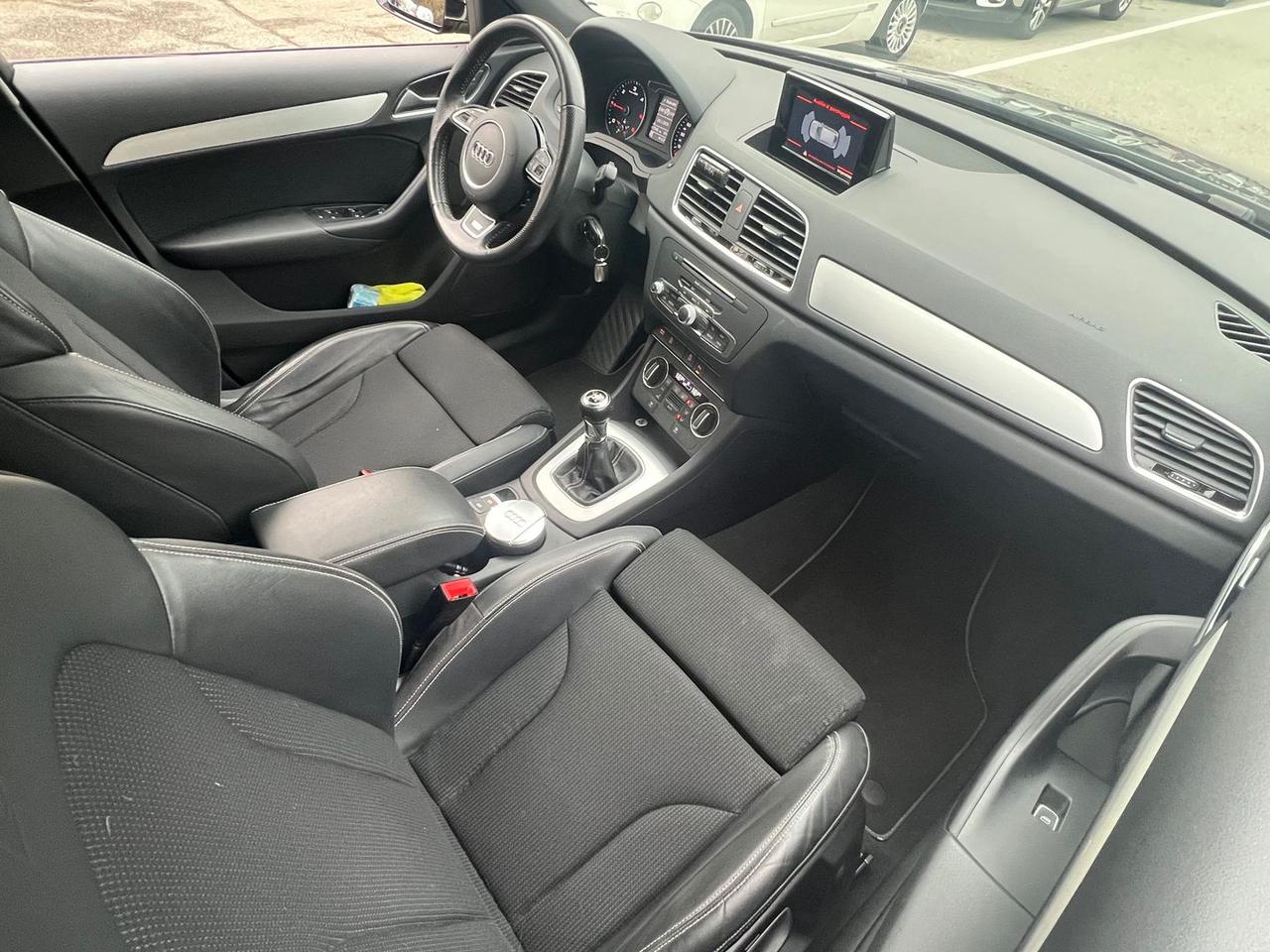 Audi Q3 S Line Edition 2.0 TDI #8832