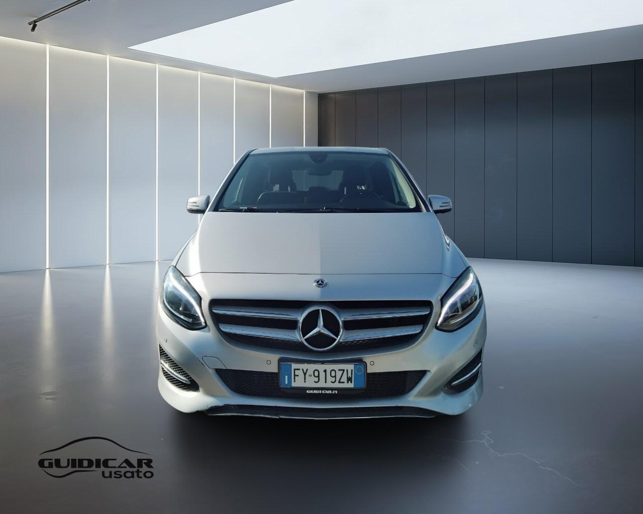 Mercedes-Benz Classe B - T246 - B 200 d (cdi) Sport auto