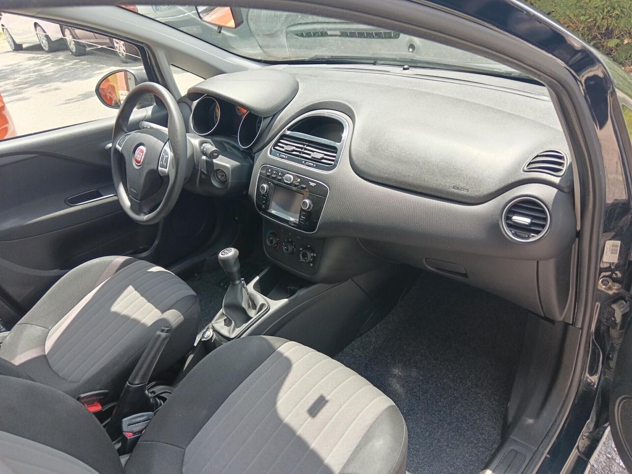 Fiat Punto 1.3 MJT 95CV NAVI NEOPATENTATI