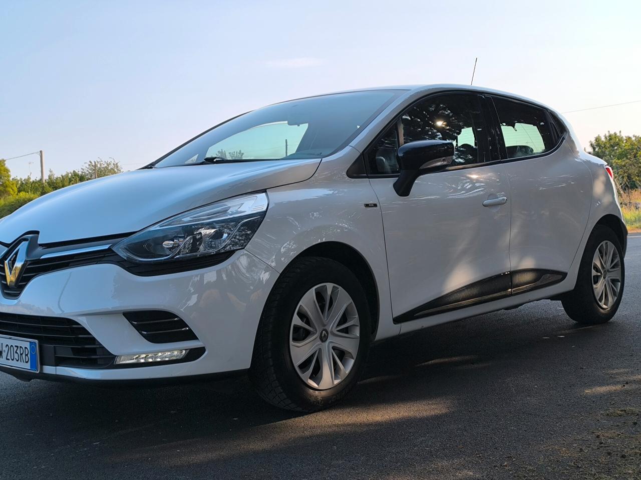 RENAULT CLIO MOSCHINO GPL 05/2019 SENS.POST/RETROC