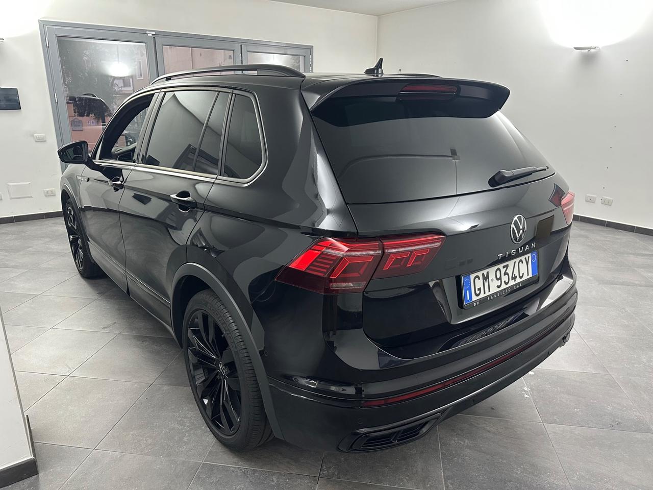 Volkswagen Tiguan 2.0 TDI 150 CV SCR DSG R-Line