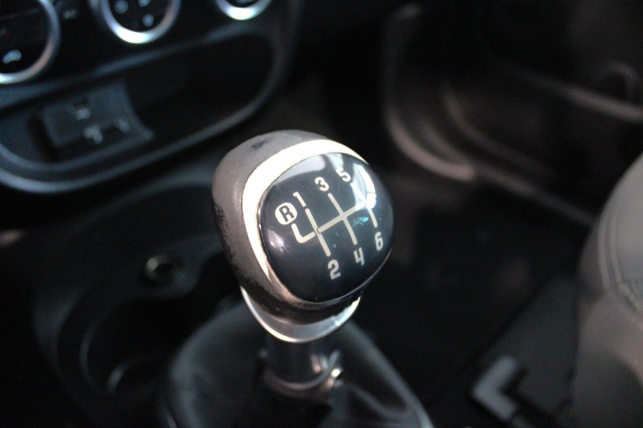 FIAT 500L 1.6 Mjet Trekking - 2013