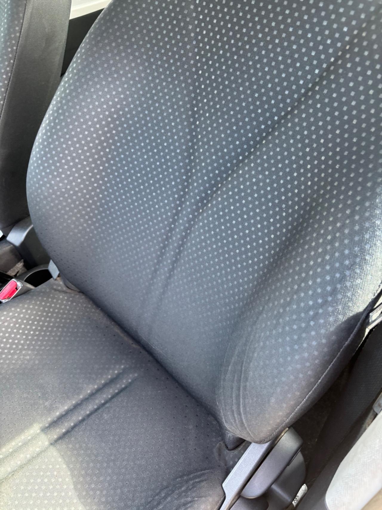 Toyota Yaris 1.3 5 porte Sol neo patentato