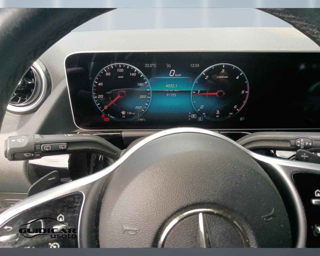 Mercedes-Benz Classe B - W247 2018 - B 180 d Sport Plus auto