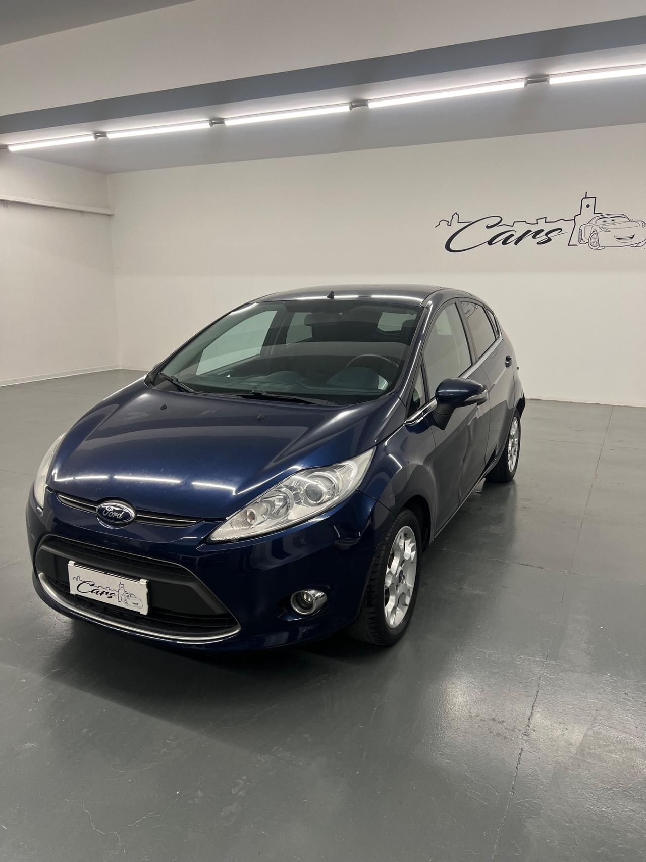 Ford Fiesta 1.4 TDCi 70CV 5 porte Titanium