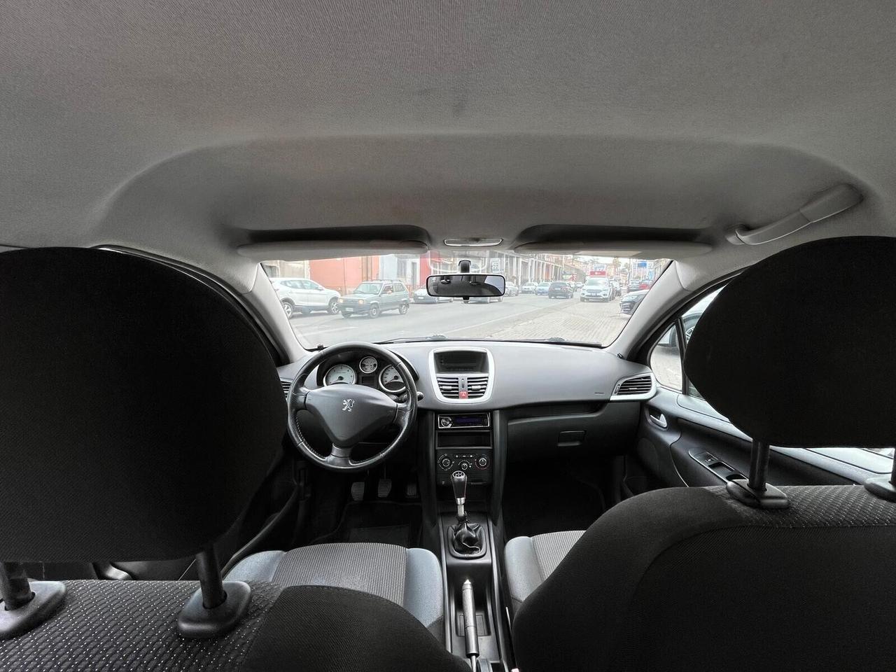 Peugeot 207 1.4 HDi 70CV FAP 5p. X Line