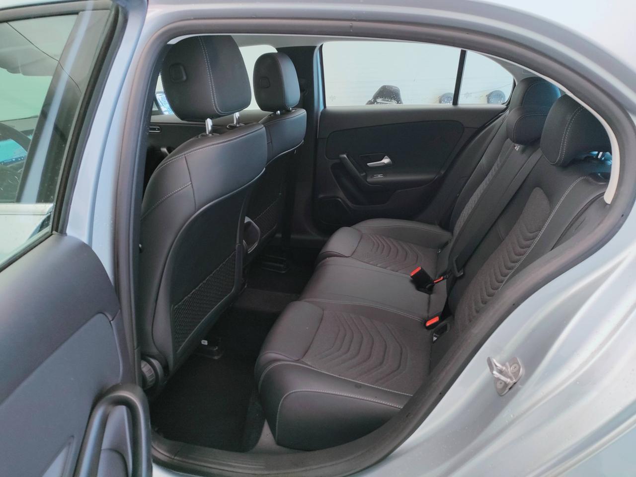 Mercedes-Benz Classe A - W177 2023 - A 180 d Advanced auto