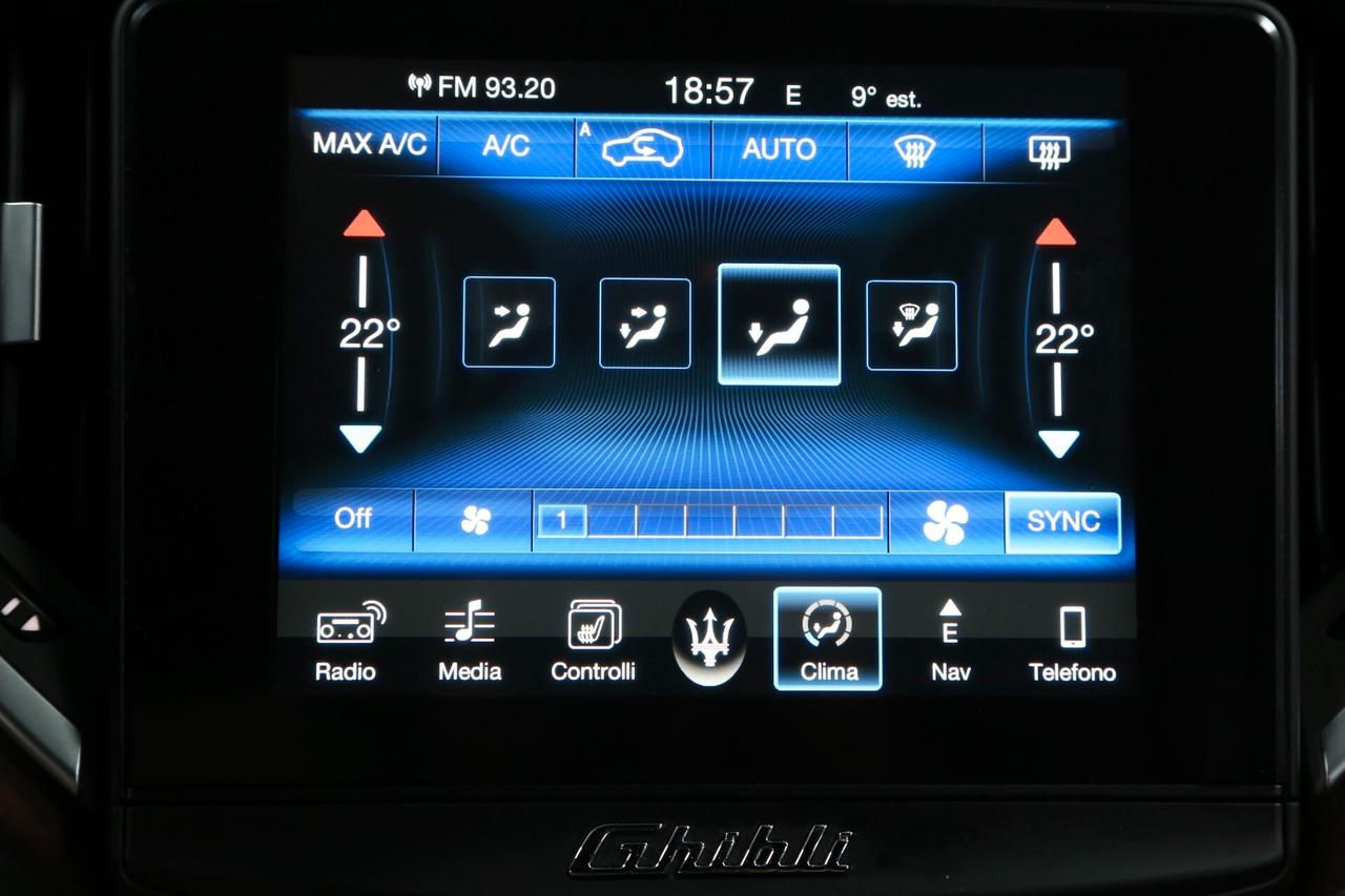 Maserati Ghibili V6 250cv Diesel auto