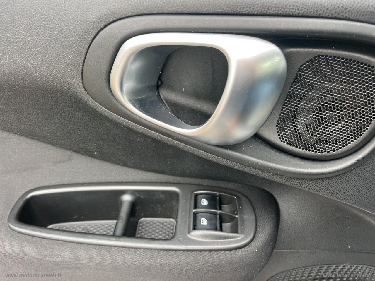 FIAT 500L 1.3 MJT 85 CV Dualogic Easy