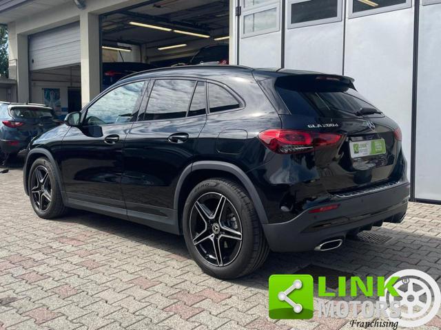 MERCEDES-BENZ GLA 200 d Automatic AMG Garanzia Casa Madre inclusa