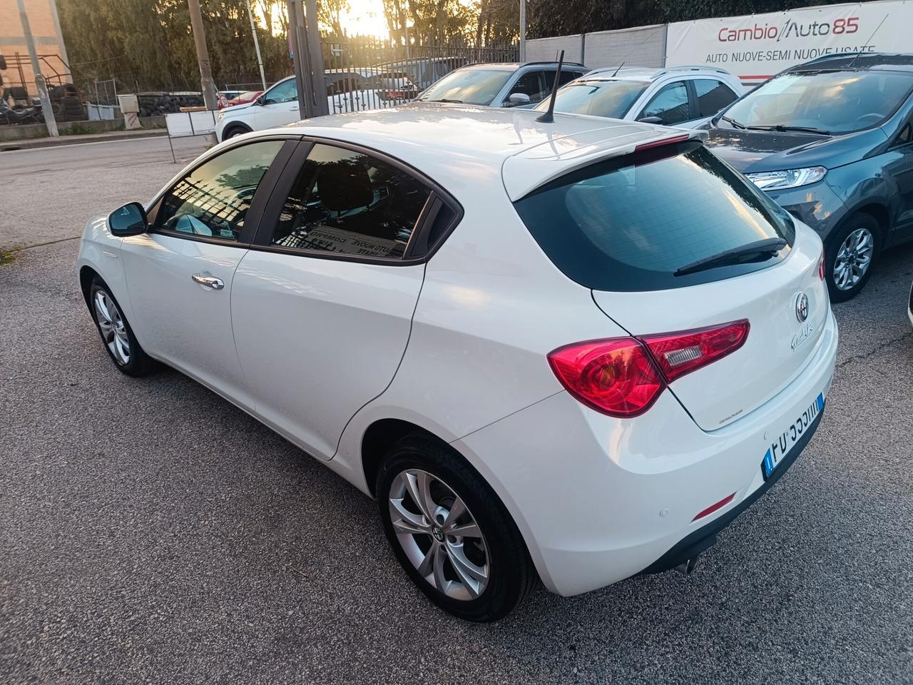 Alfa Romeo Giulietta 1.6 JTDm-2 120 CV Progression