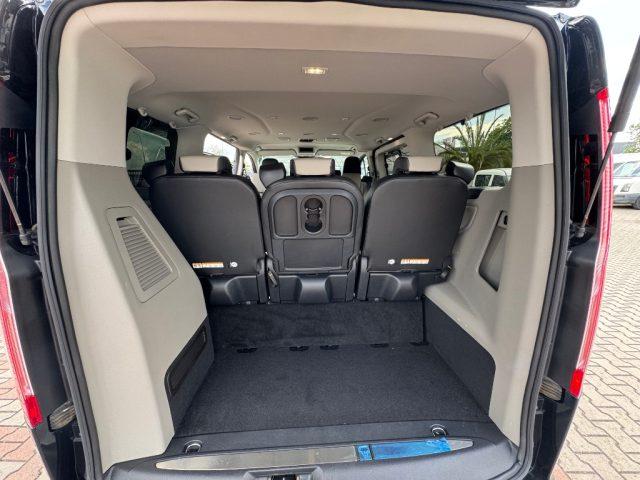 FORD Tourneo Custom 310 2.0 TDCi 130cv PC TITANIUM 9 POSTI