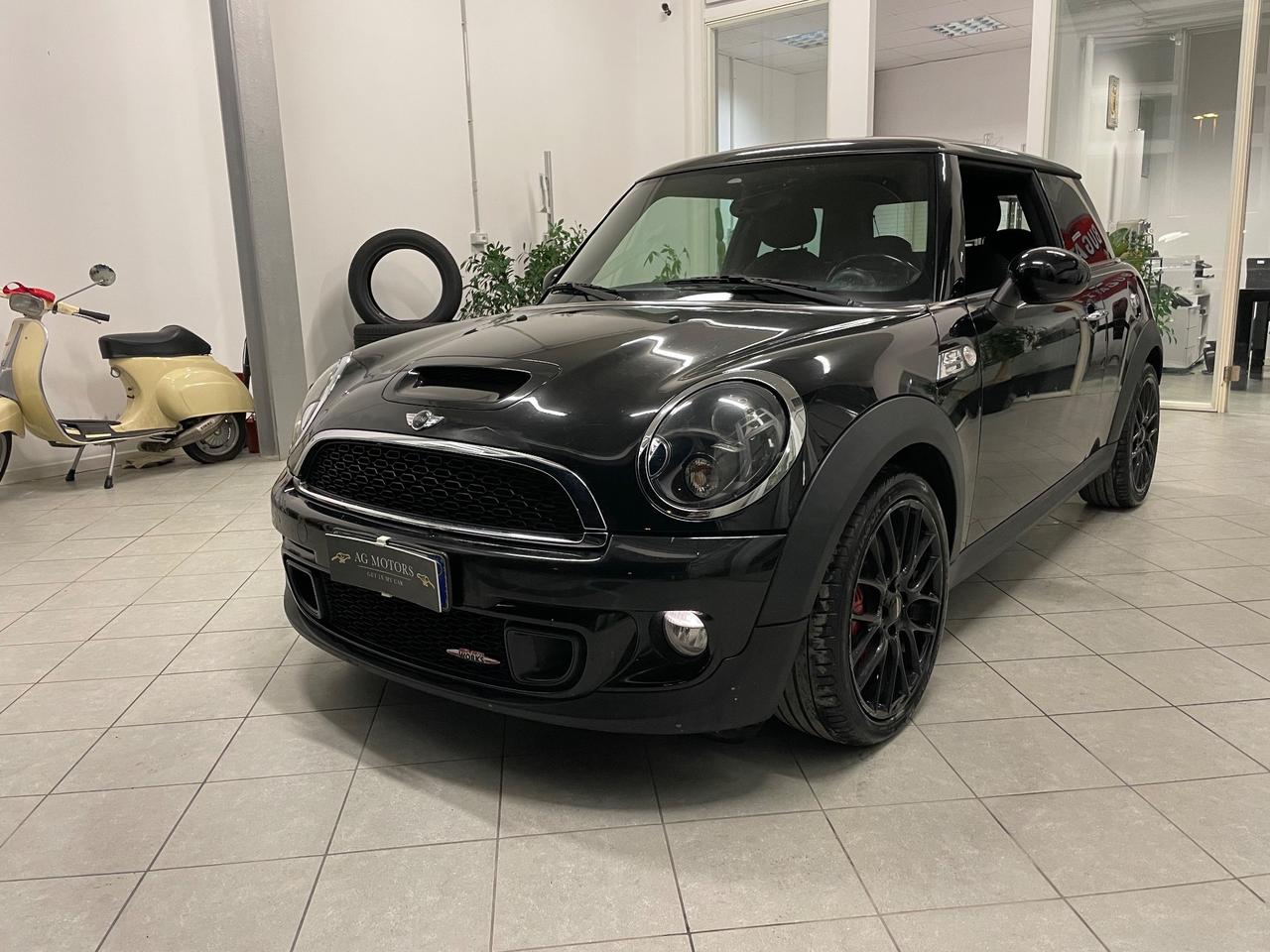 Mini John Cooper Works MINI JHON COOPER WORKS 211 CV