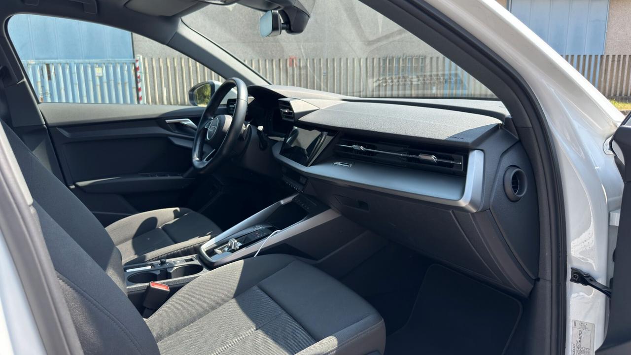 Audi A3 Sportback 40 TFSI e S-Tronic Business