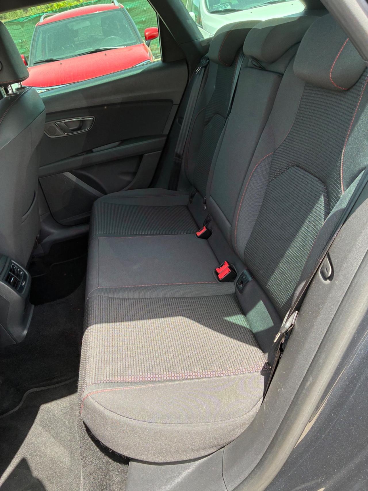 Seat Leon 1.6 TDI 115 CV DSG 5p. Business