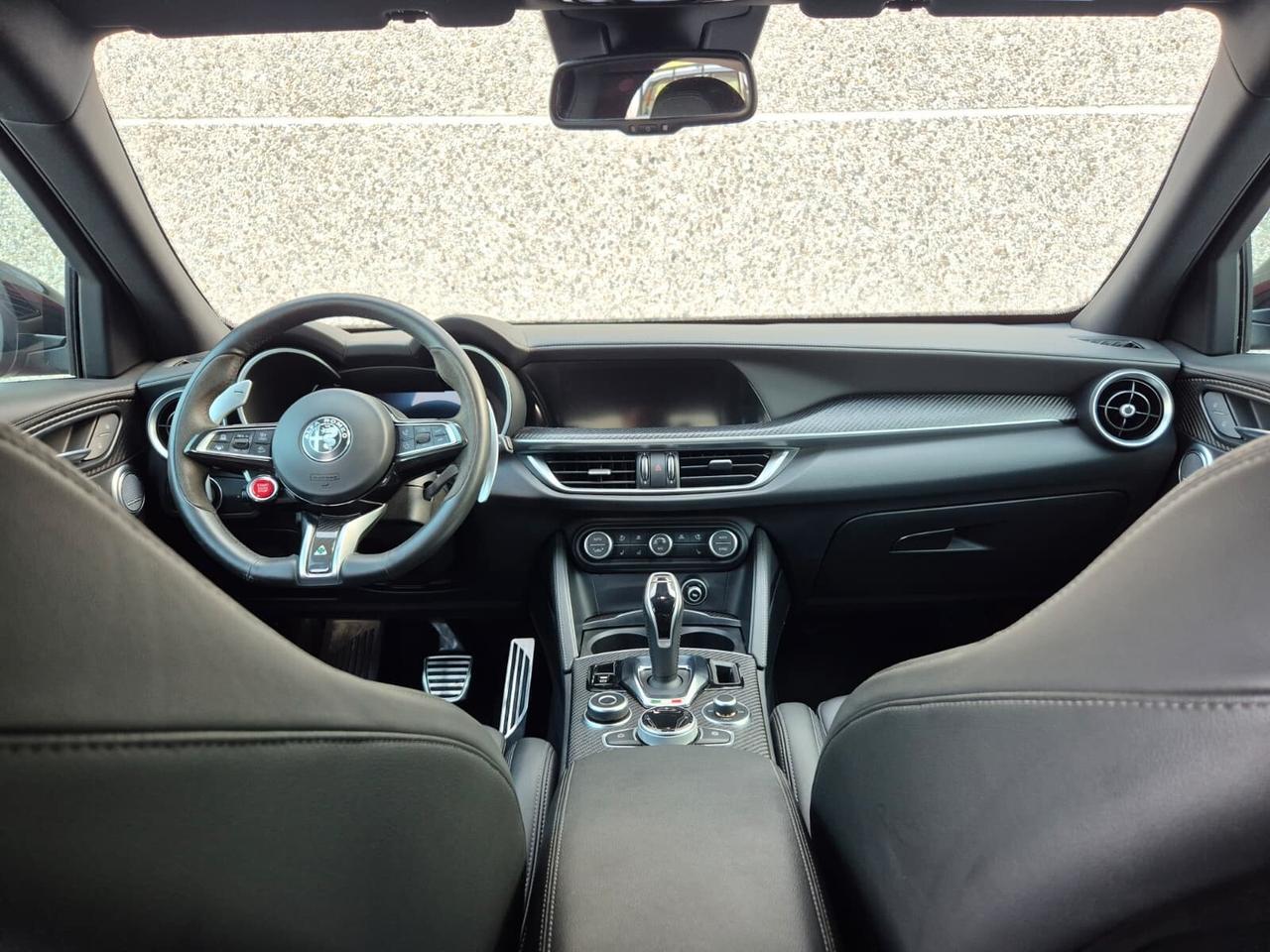 Alfa Romeo Stelvio 2.9 Bi-Turbo V6 520 CV AT8 Q4 Quadrifoglio
