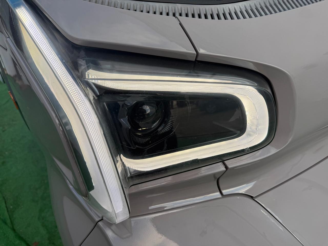 Xev Yoyo 2022 FULL OPTIONAL LEGGI TUTTO