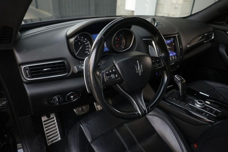 Maserati Levante Maserati Levante V6 Diesel 275 CV AWD Granlusso PROMOZIONE Unicoproprietario