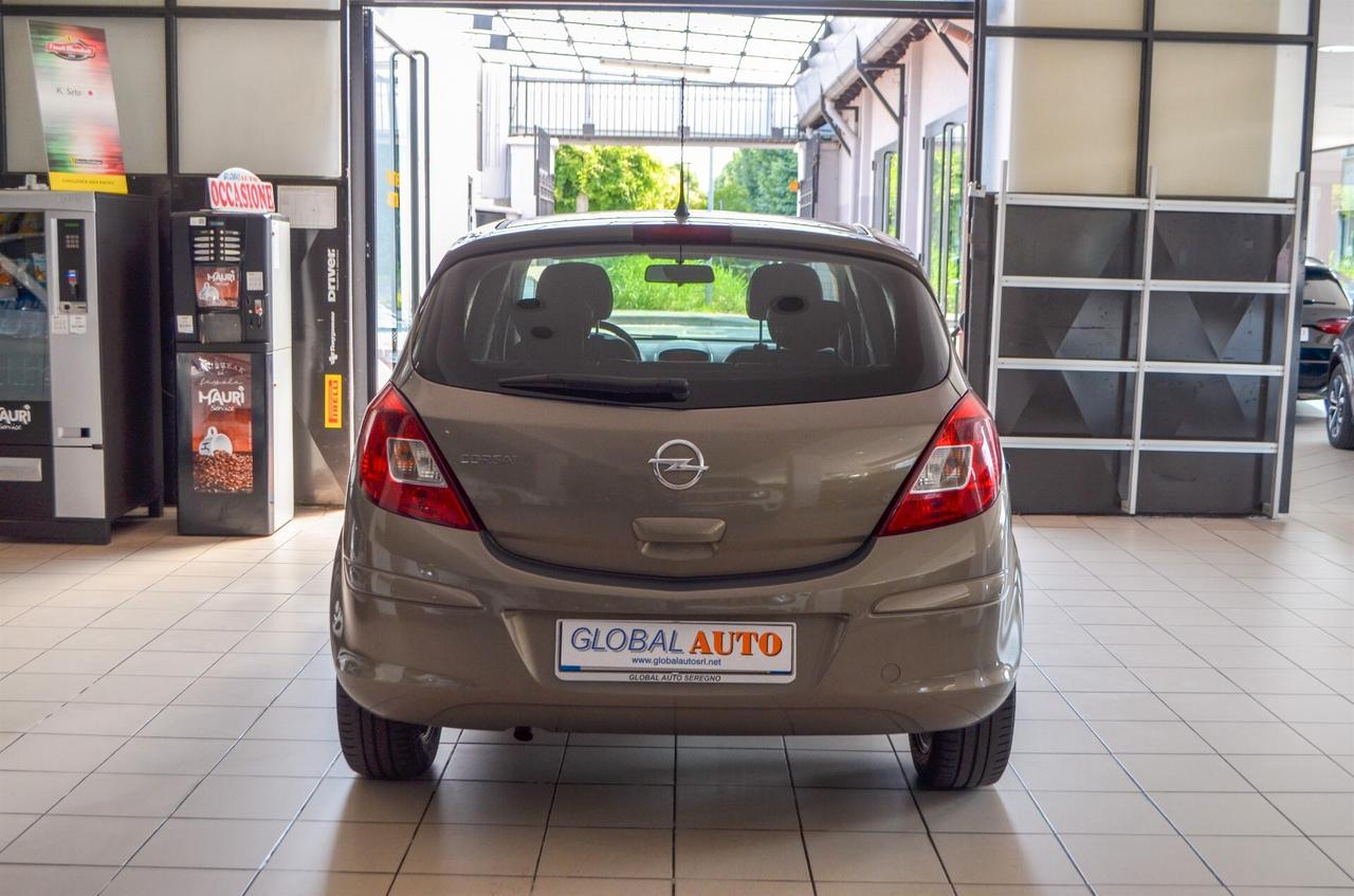 Opel Corsa 1.4 16V 5 porte Elective