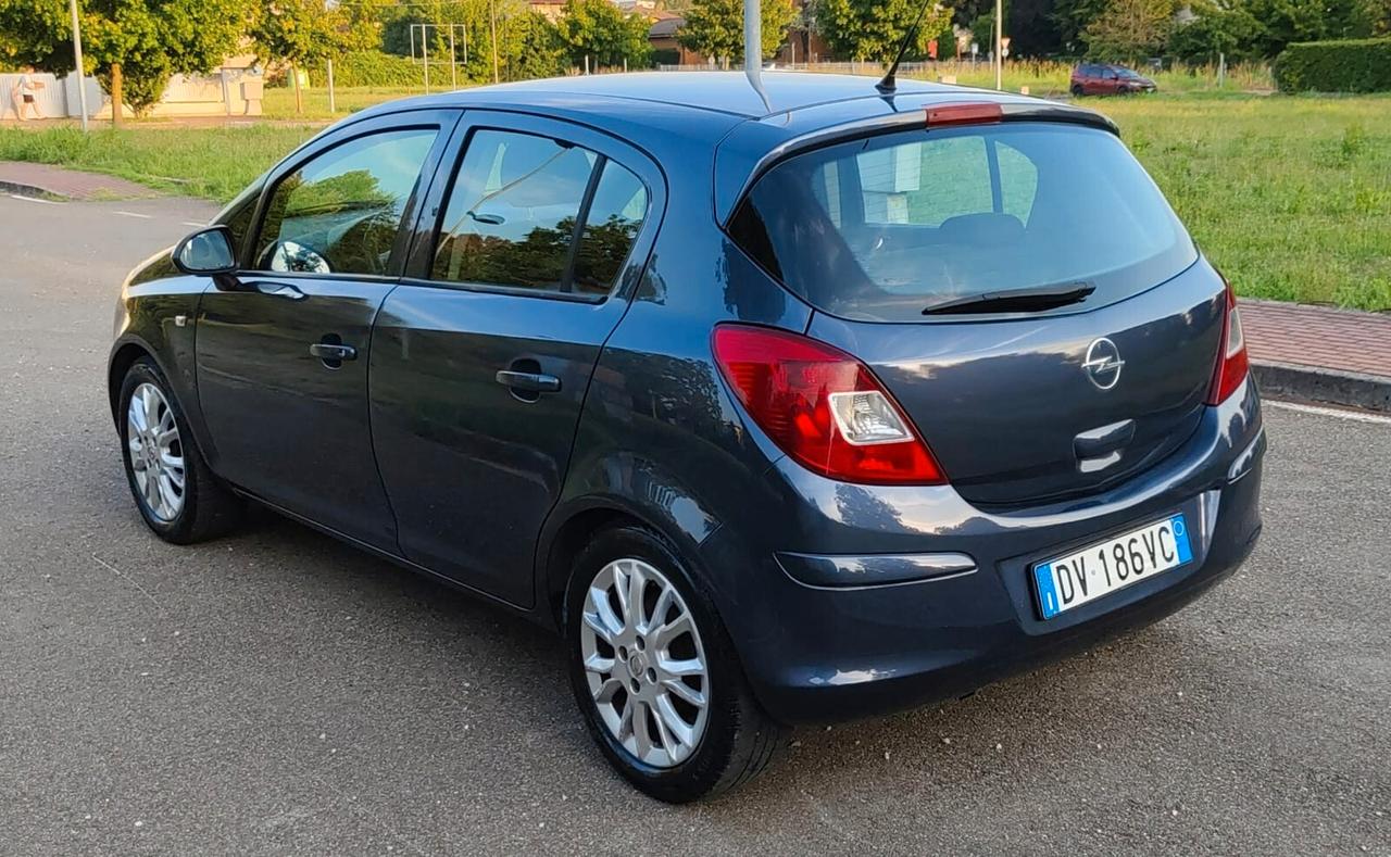 Opel Corsa 1.2 80CV 5 porte GPL-TECH Enjoy