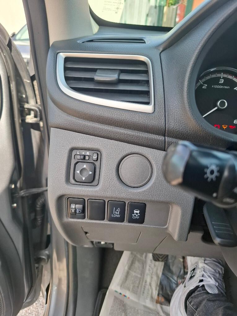 Mitsubishi L200 2.4 DI-D/154CV Double Cab Invite